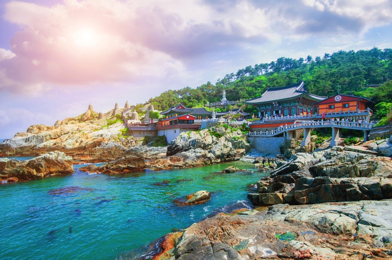 10 reasons to visit South Korea