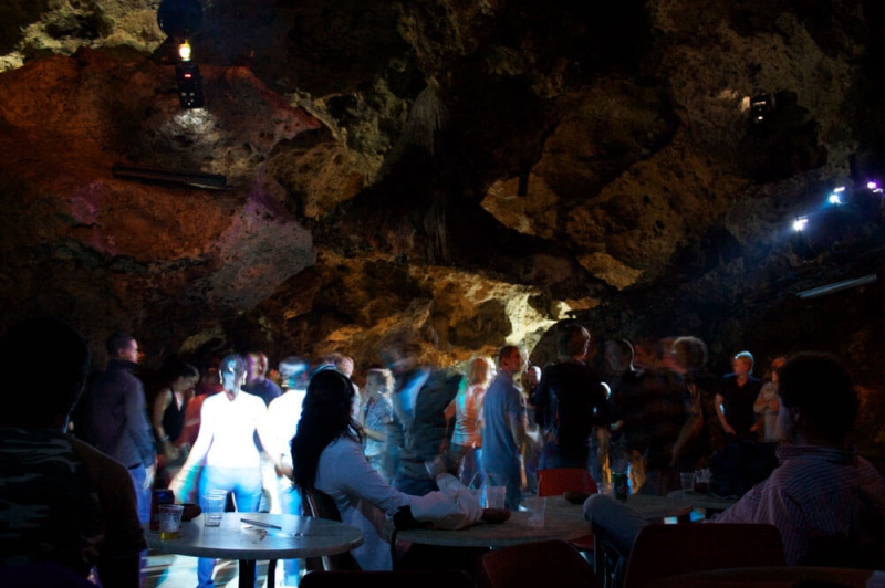 Ayala Cave: underground nightclub