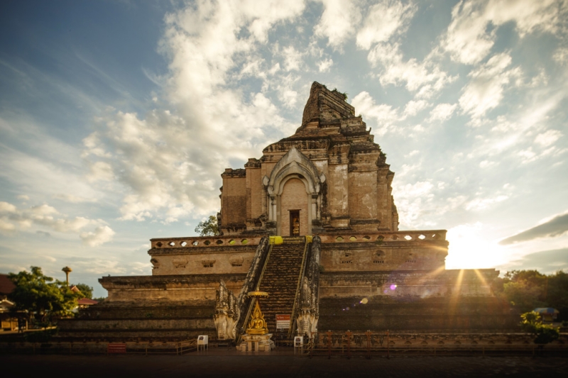 Chiang Mai. Ancient Temples and Monuments of the Thai Cultural Capital