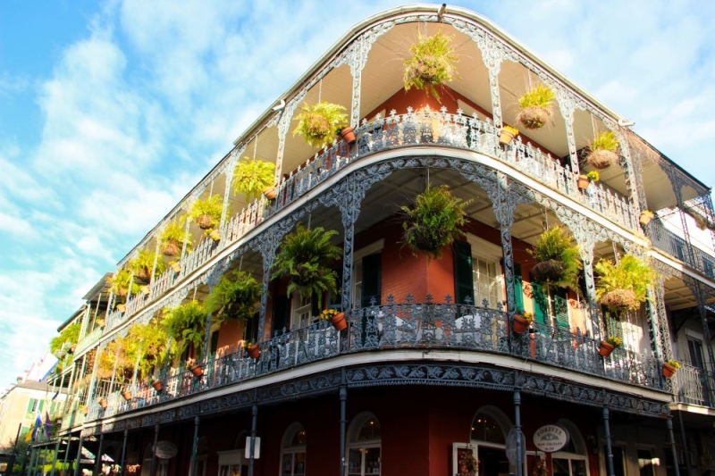 City of Jazz, Festivals and the Arts: A Guide to New Orleans