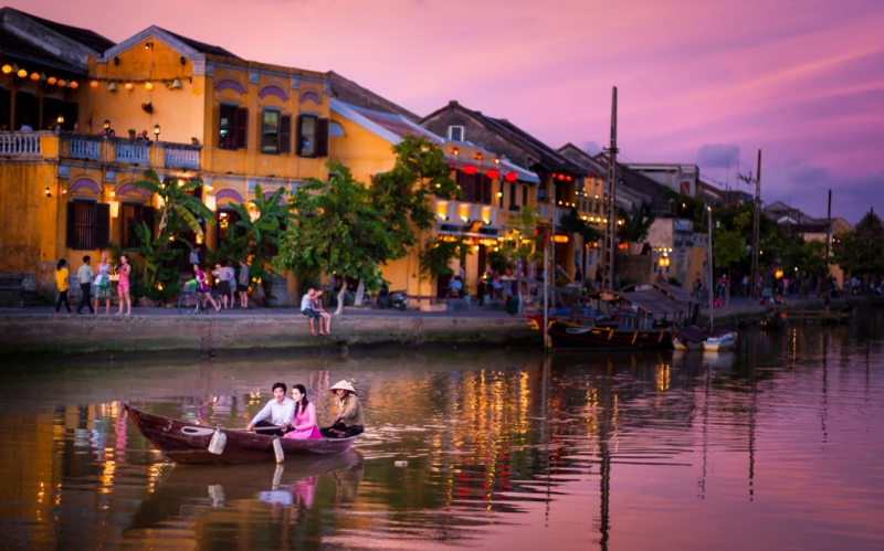 Hoi An - a city of museums and tailors