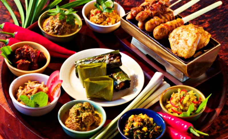 Street food in Bali: 5 unforgettable dishes