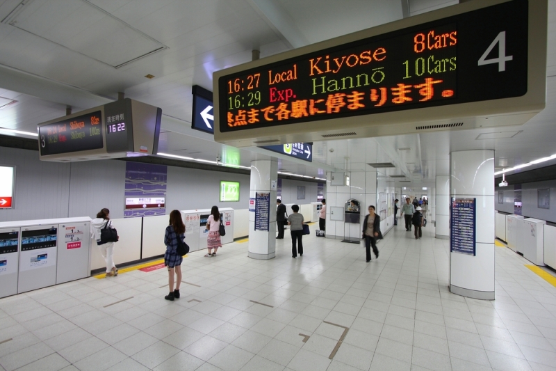 Subway in Tokyo: how not to get lost in the underground city