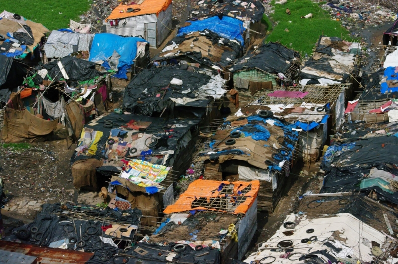 The largest slum in the world - Dharavi, Mumbai