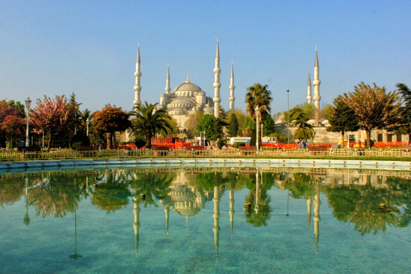 Top 10 not the most obvious attractions of Istanbul