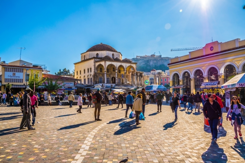 5 reasons to go to Athens during the velvet season