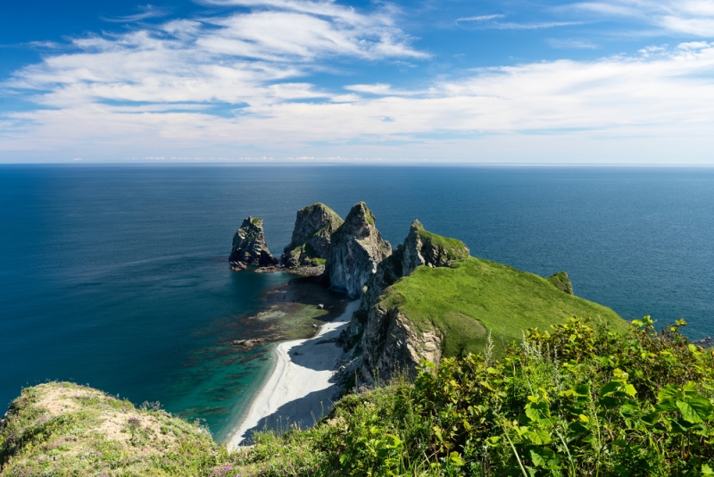 Besides the Black Sea: what other seas in Russia can you spend your holiday on?