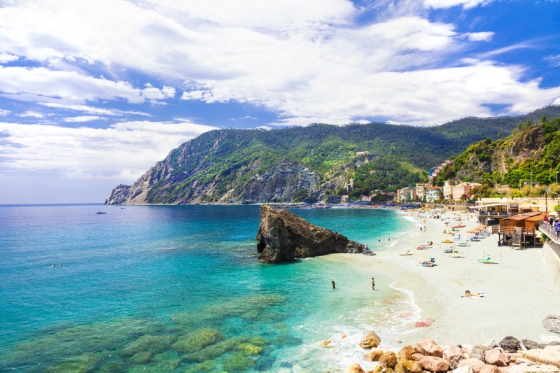 Cinque Terre: five lands of the Italian Riviera