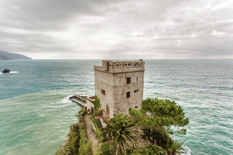 Cinque Terre: five lands of the Italian Riviera