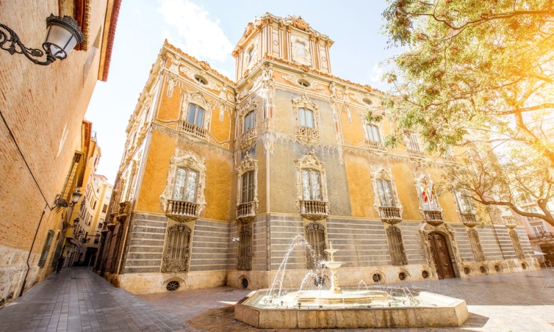 Guide to Valencia