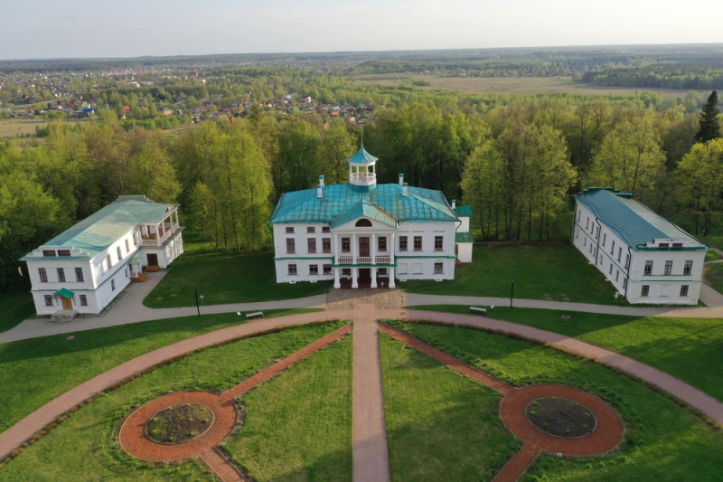 Guide to Yaroslavl