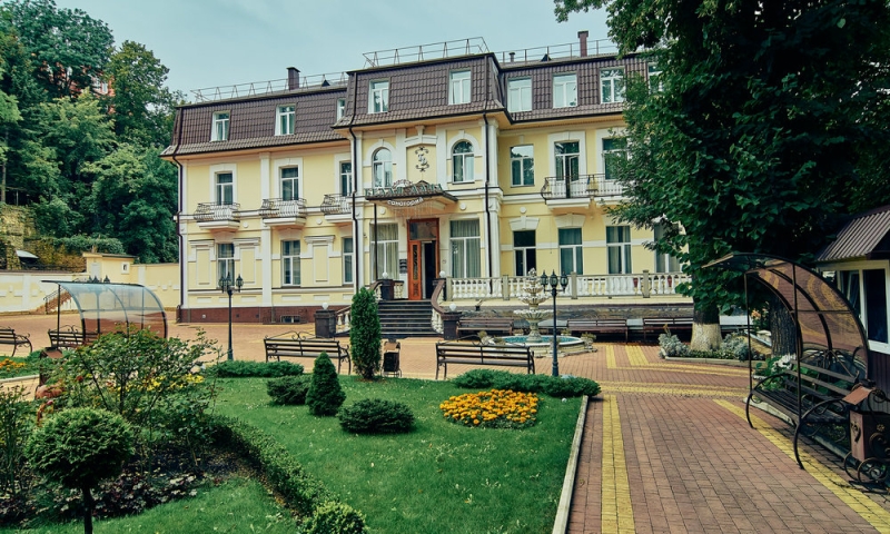 Ideal vacation: the best sanatoriums in Kislovodsk