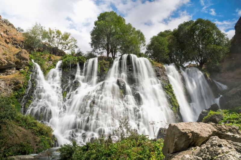 Like in Iceland: a route along the most beautiful waterfalls in Armenia