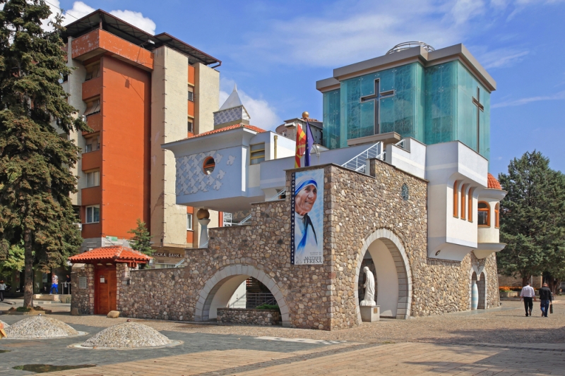 Mother Teresa&#39;s House, Museum on the Water and Valley of the Dolls: the main attractions of Macedonia