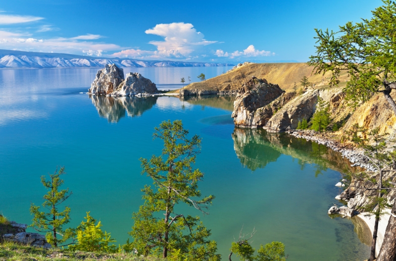 Nine reasons to go to Baikal this summer