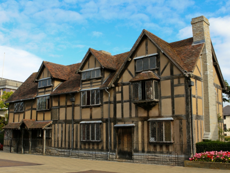 Shakespeare&#39;s places: where the poet and the heroes of his plays lived