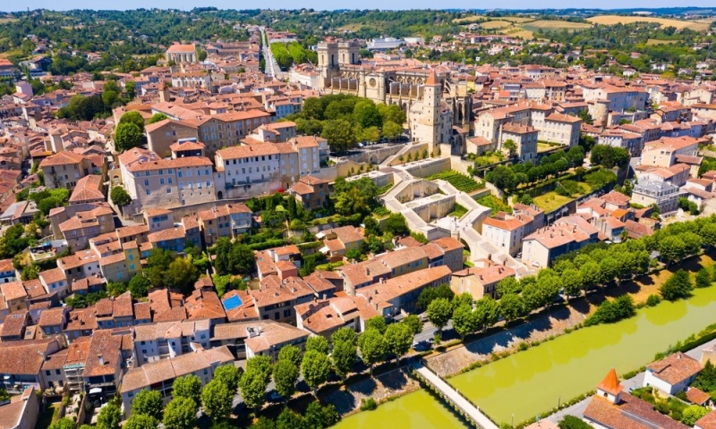 South of France: from lavender fields to beaches