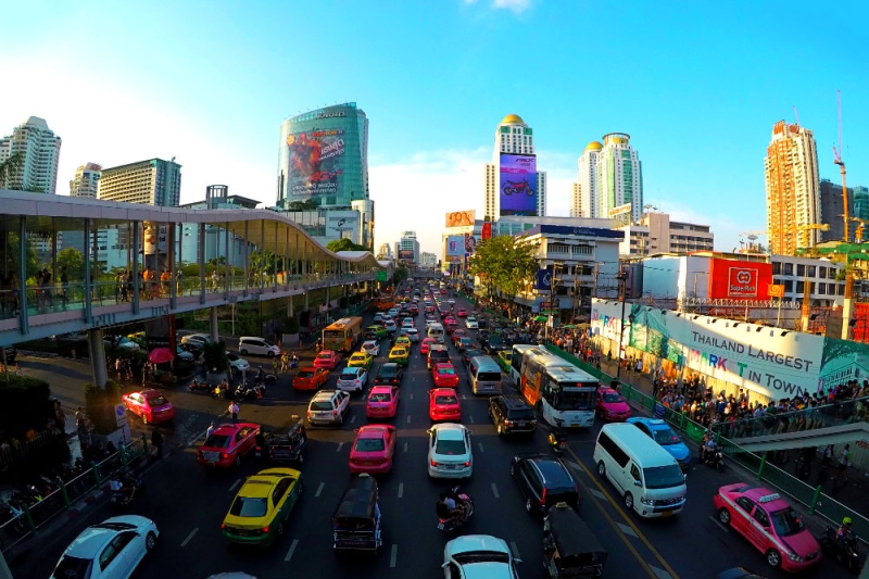 Taxi in Bangkok: how to choose the cheapest and not be shortchanged