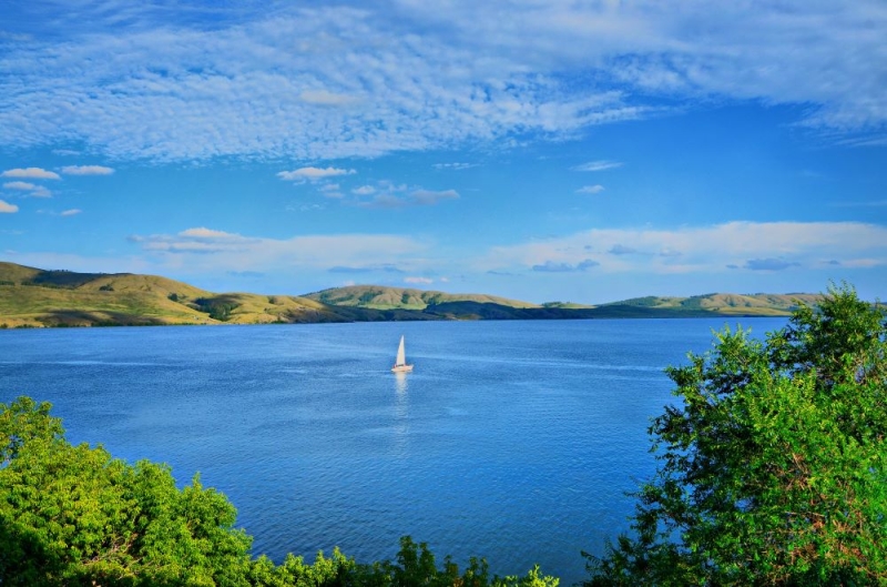 Terra Bashkiria: green mountains, clean lakes and unafraid gophers