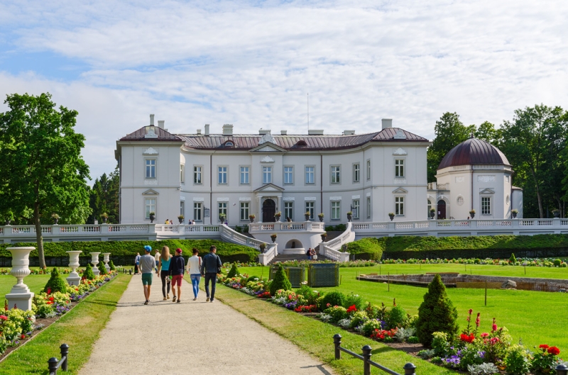 The Baltic Sea, pine trees and bicycles: we are going to Palanga, Lithuania