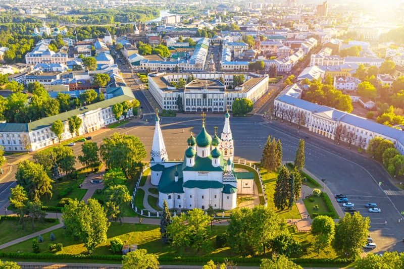 Traveling through the cities of the Volga region by train