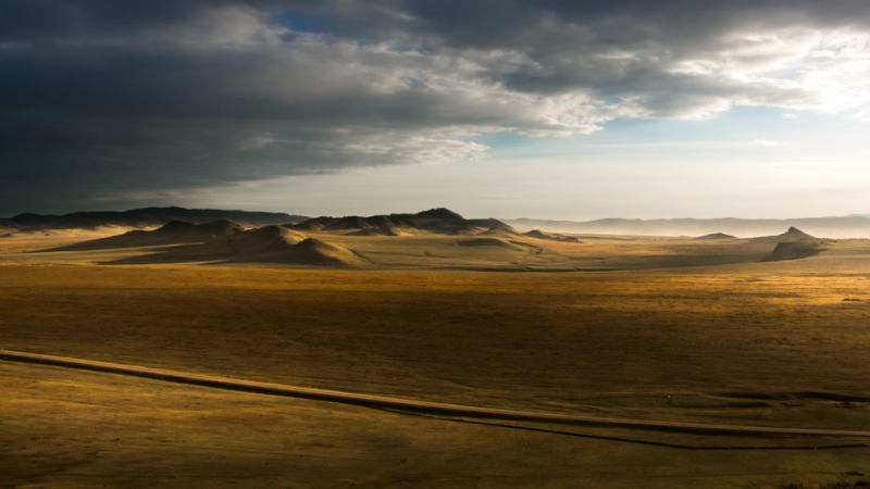 Where in Russia to sunbathe on dunes and dunes