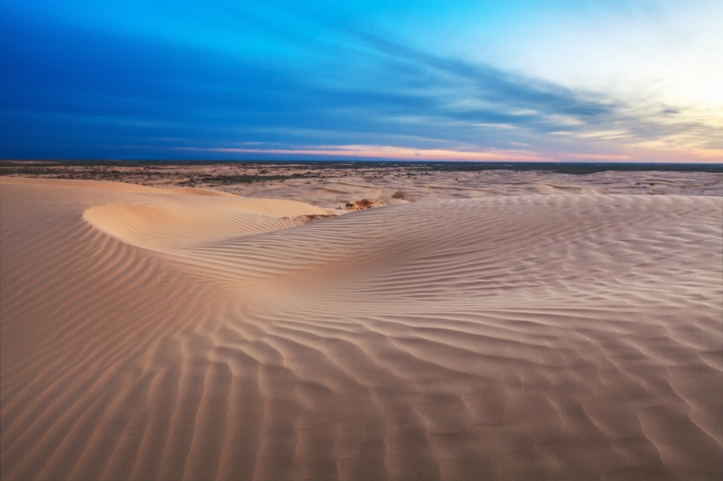 Where in Russia to sunbathe on dunes and dunes