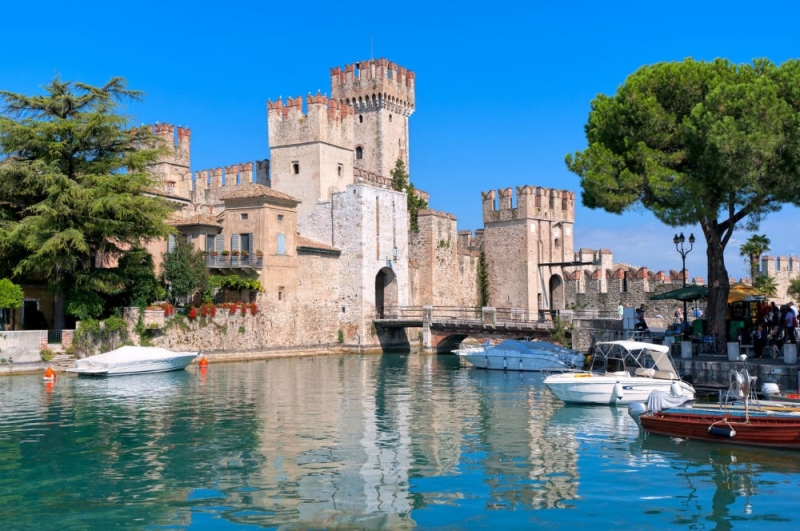 Why is everyone crazy about Lake Garda and what to do there