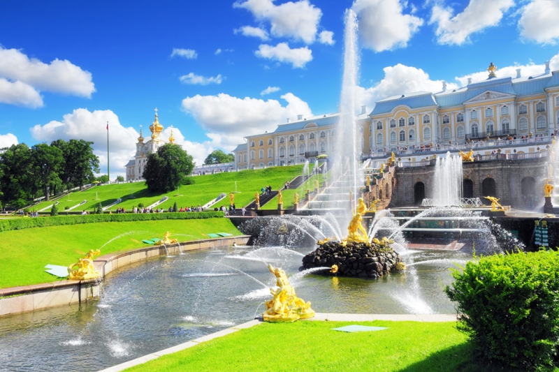 Why Peterhof has the best fountains in the world?