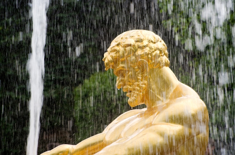 Why Peterhof has the best fountains in the world?