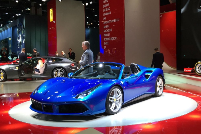 10 fastest and most expensive cars in the world that you can rent