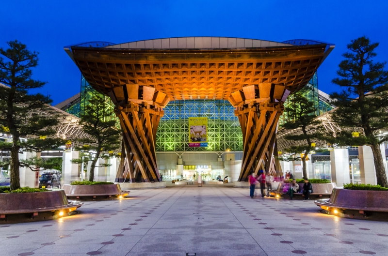 10 most beautiful train stations in the world