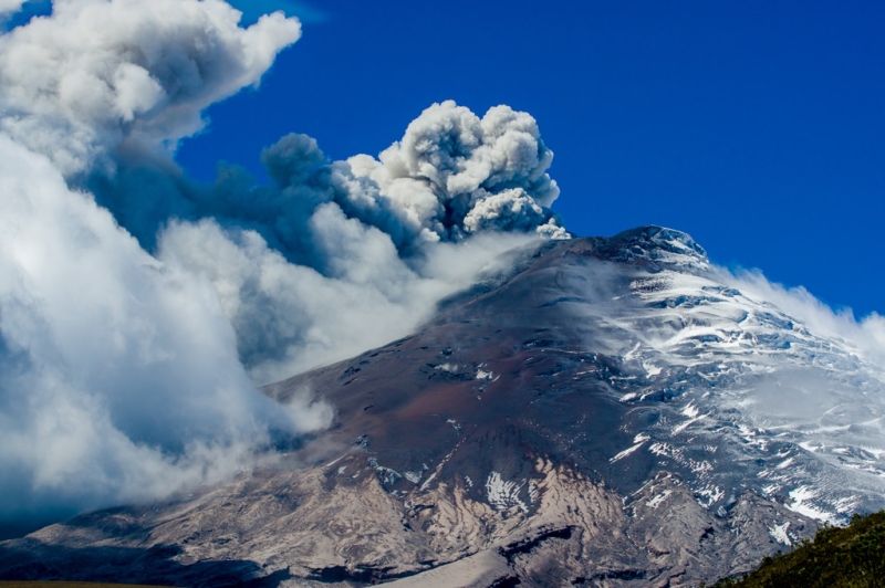 10 most beautiful views from volcanoes