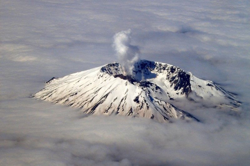 10 most beautiful views from volcanoes