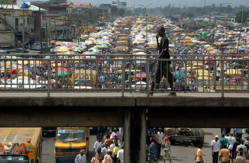 30 photos that will make traffic jams on the way to work seem like a breeze