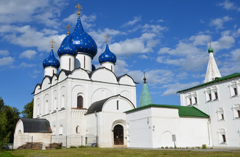 53 temples, “Shchurovo Settlement” and the Museum of Wooden Architecture: what to see in Suzdal