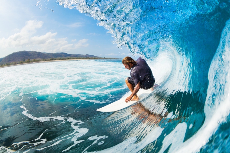 6 best places for a beginner surfer