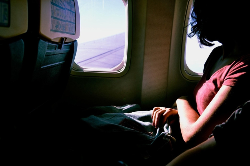 6 ways to help your body deal with jet lag