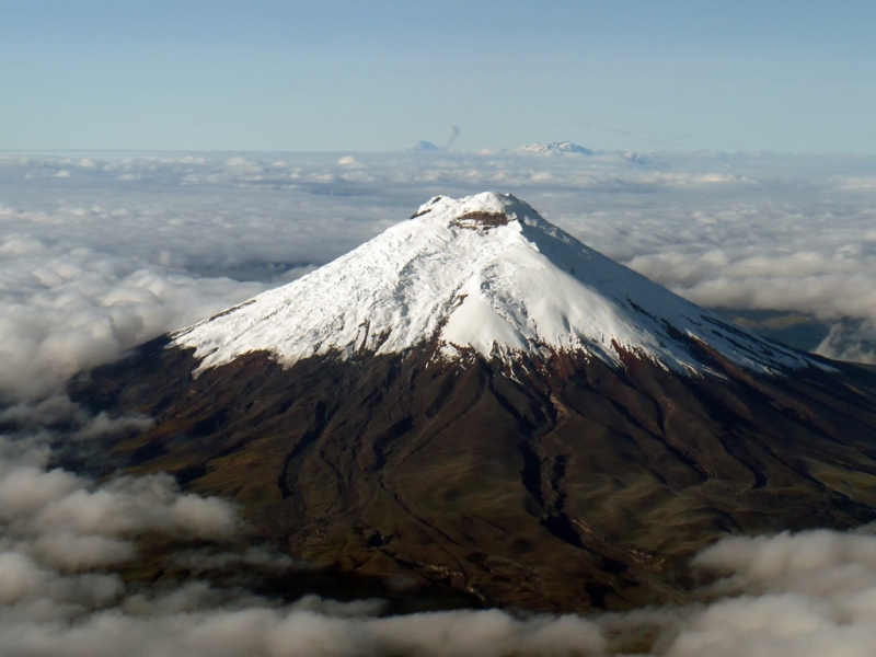 8 most beautiful active volcanoes