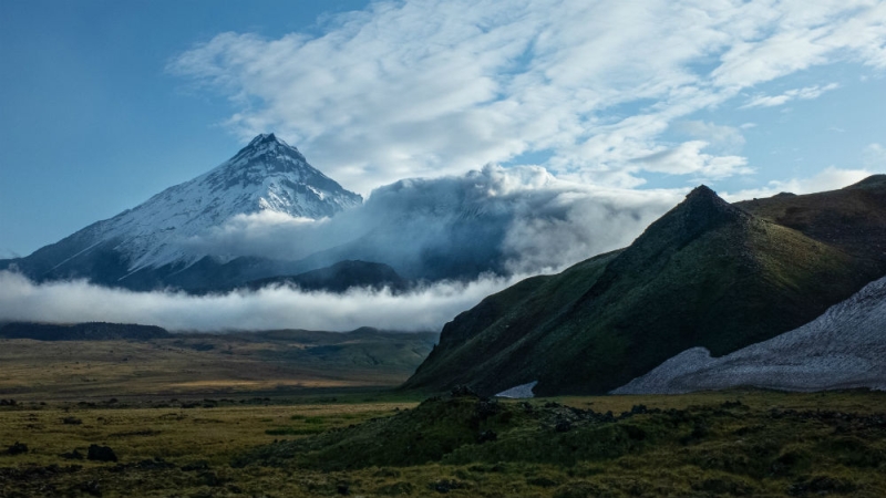 Holidays in Kamchatka in 2020: join the legends, conquer volcanoes and touch pristine nature