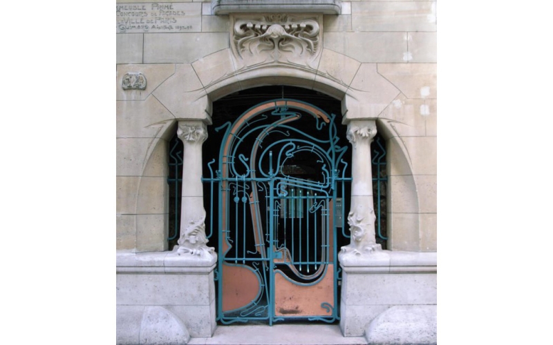 Open modern: a collection of doors in the Art Nouveau style