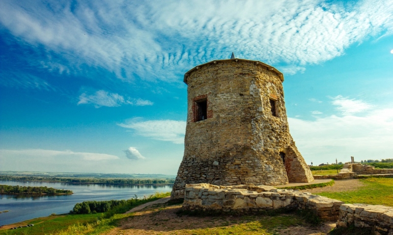 Volga, mosques and island-city: what to see in Tatarstan