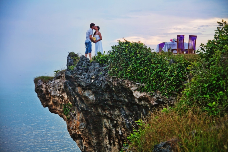 Wedding abroad: seven difficult steps to an unforgettable ceremony