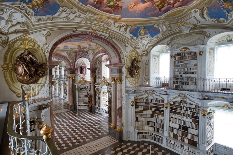 What the world&#39;s most stunning libraries look like inside