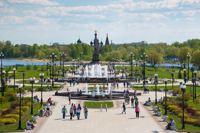 What to do in Yaroslavl, besides visiting churches and temples