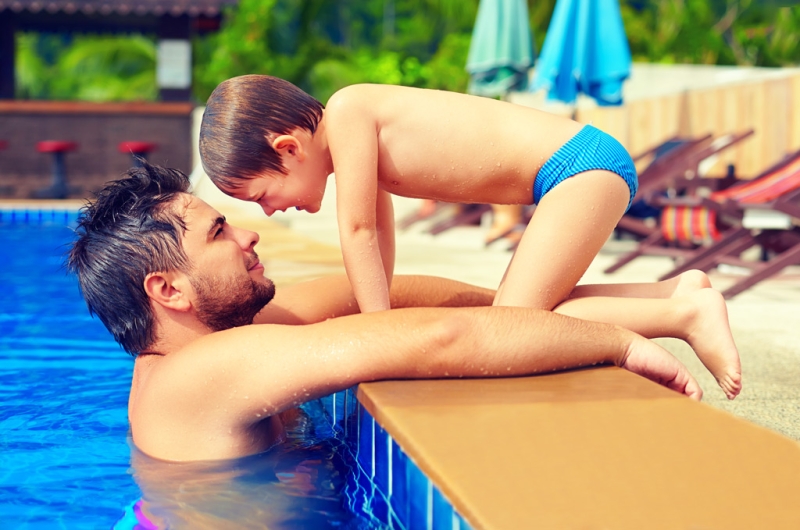 What to pay attention to when renting a hotel with children. Tips for parents