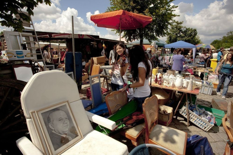 Where to go for souvenirs: 20 of the most interesting flea markets in the world