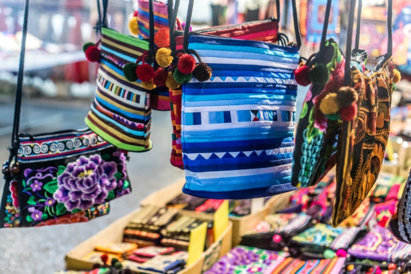 Where to go for souvenirs: 20 of the most interesting flea markets in the world