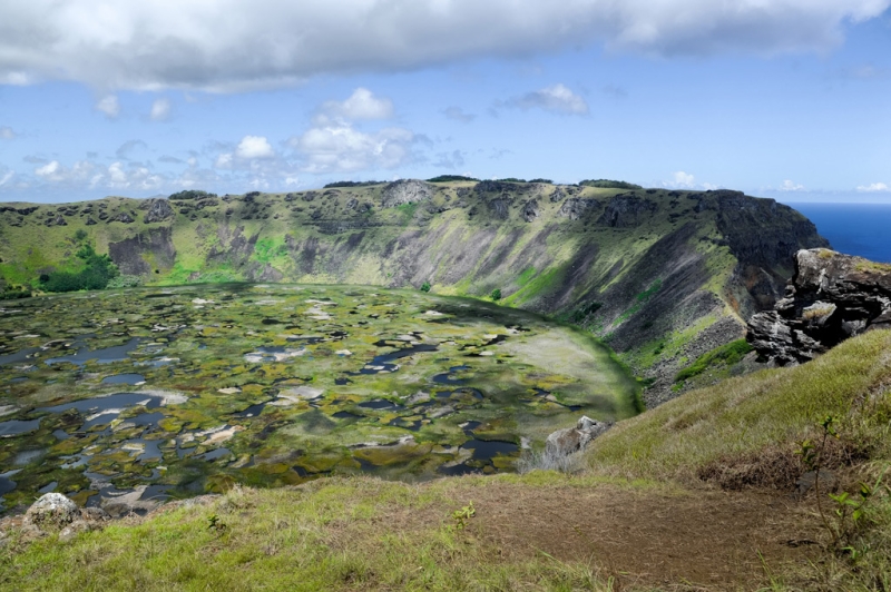 10 most picturesque islands for summer holidays