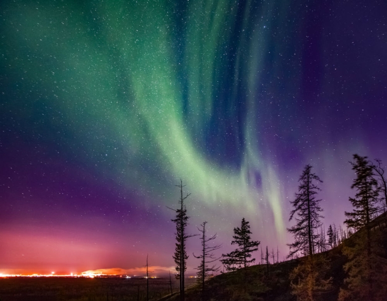 Arkhangelsk, Murmansk, Naryan-Mar and other places in Russia where you can see the northern lights